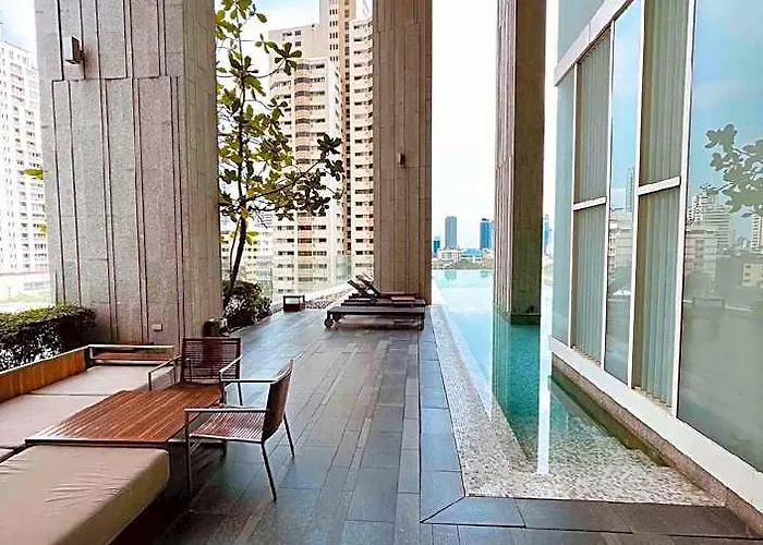 Luxury 2br On The Clouds In Prime Area 4* バンコク都