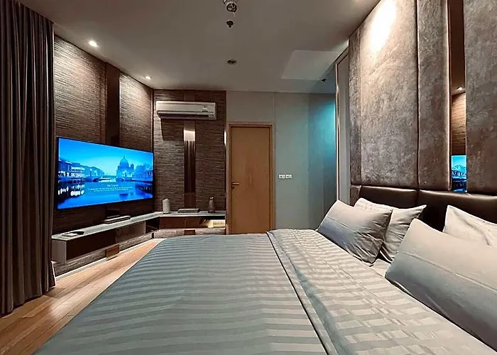 Luxury 2br On The Clouds In Prime Area ホテル 4*