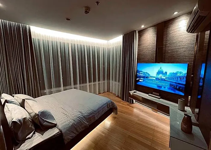 Luxury 2br On The Clouds In Prime Area 4*