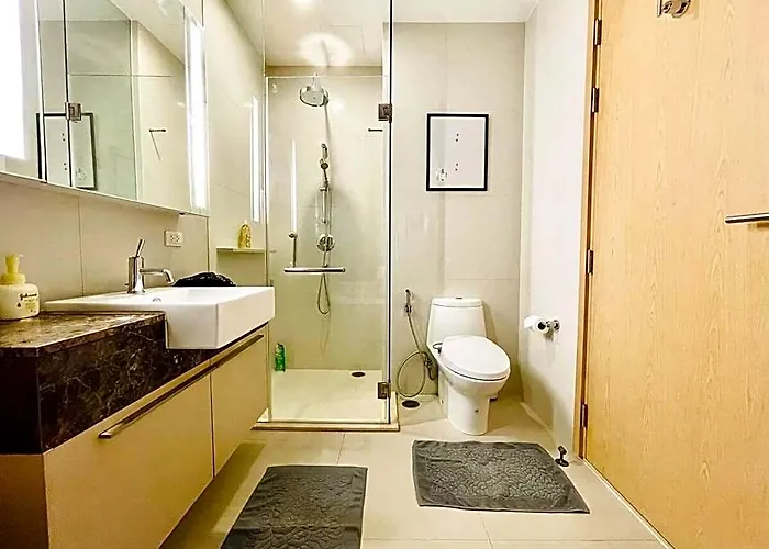 Luxury 2br On The Clouds In Prime Area ホテル バンコク都